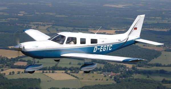 El Piper Cherokee que habría chocado en 1995 David Ibbotson, piloto que comandaba la avioneta donde viajaba Emiliano Sala.