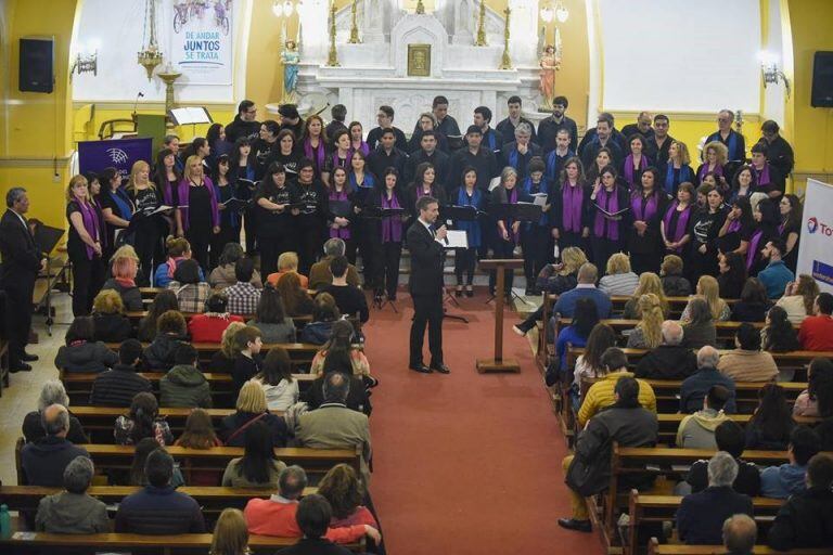 Coro del Fin del Mundo en el pre lanzamiento del Festival - 2018 @corodelfindelmundo