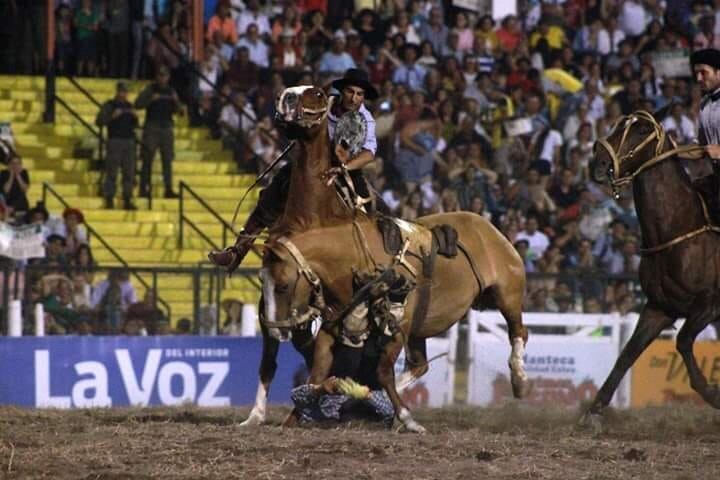 Leonardo "Cepillo" Trevissan caída
Crédito: Vía País