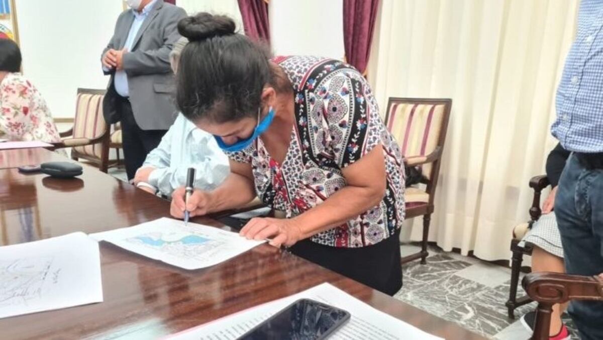 Después de años de conflictos, los pobladores de Colonia Pepirí accederán a la titularidad de las tierras donde viven