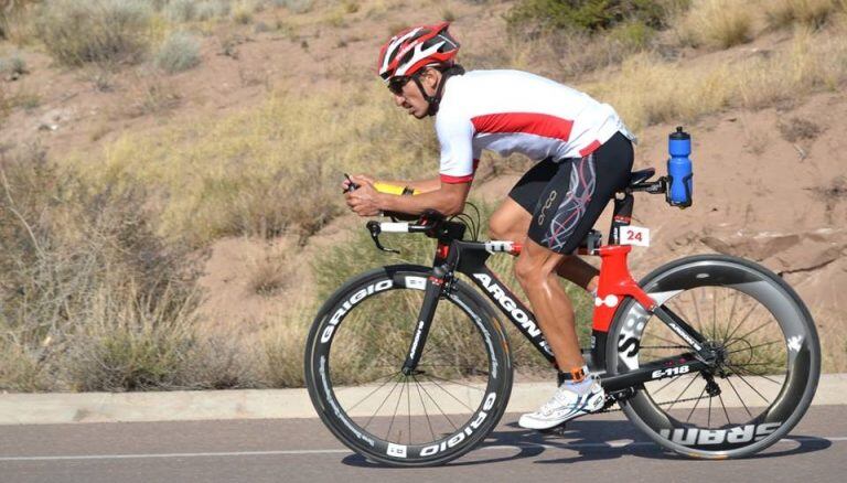 Martín Bravi, triatleta que estuvo perdido en Rusia