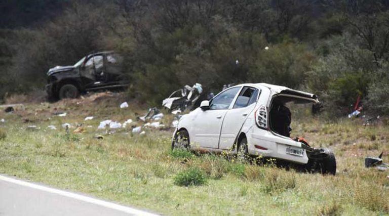 El accidente se produjo pasando una loma (El Diario)