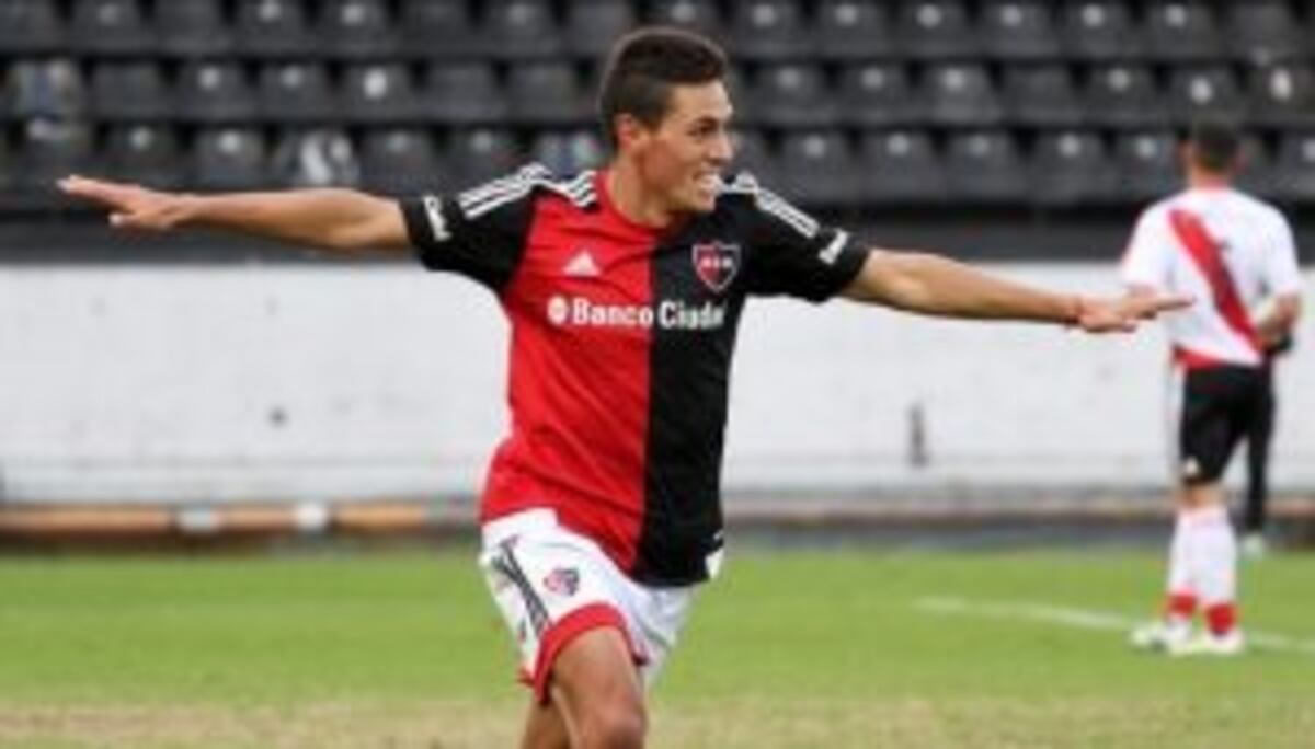 Matías Tissera, el juvenil delantero que pide pista en Newell's