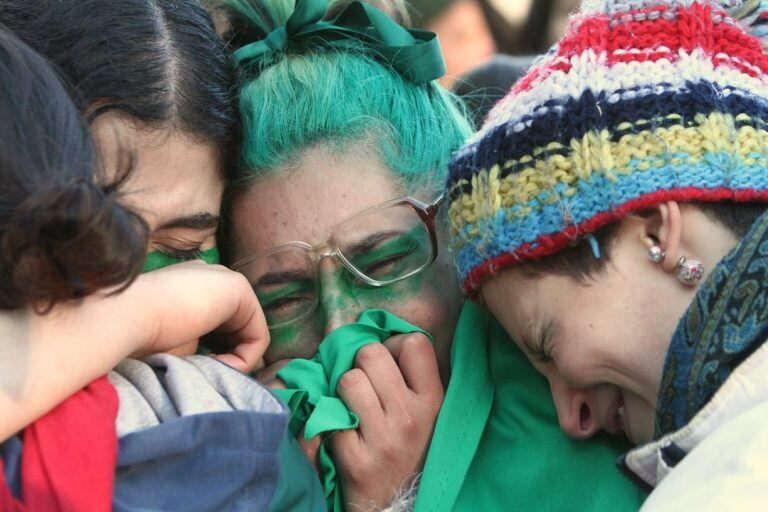 Celebración en la Plaza Independencia por la media sanción a la ley del aborto. (Gentileza: diario El Sol)