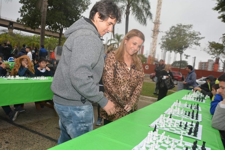 Con figuras internacionales se lanzó el programa Ajedrez Educativo en Corrientes