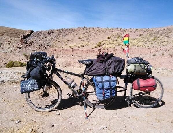 Bicicleta robada y restaurada, lista para seguir de aventuras.