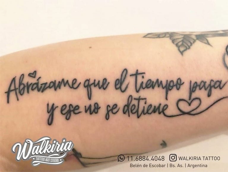 (Instagram: @walkiriatattoo)