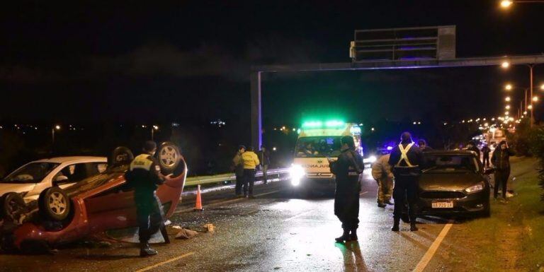 Fatal accidente en Av. Santos Ortiz, murió una mujer que iba acompañada con su hijo