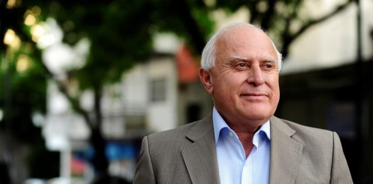 Miguel Lifschitz volvió a elogiar a Lavagna y a criticar a Cambiemos y al kirchnerismo (Clarín)