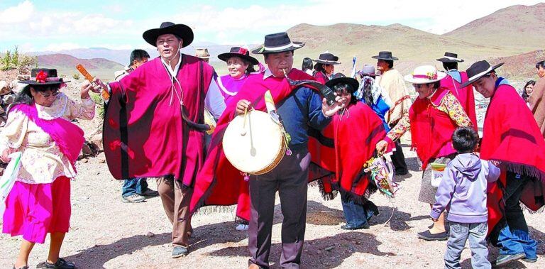 Carnaval andino (Clarín)