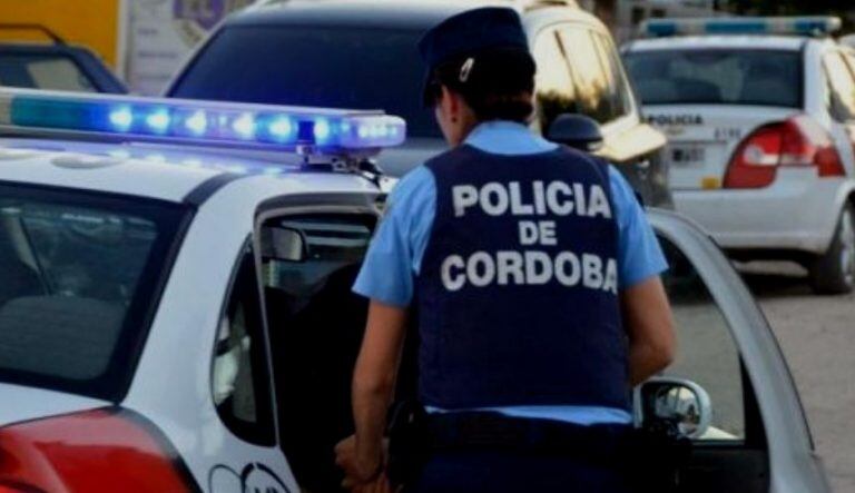 Mujer Policía