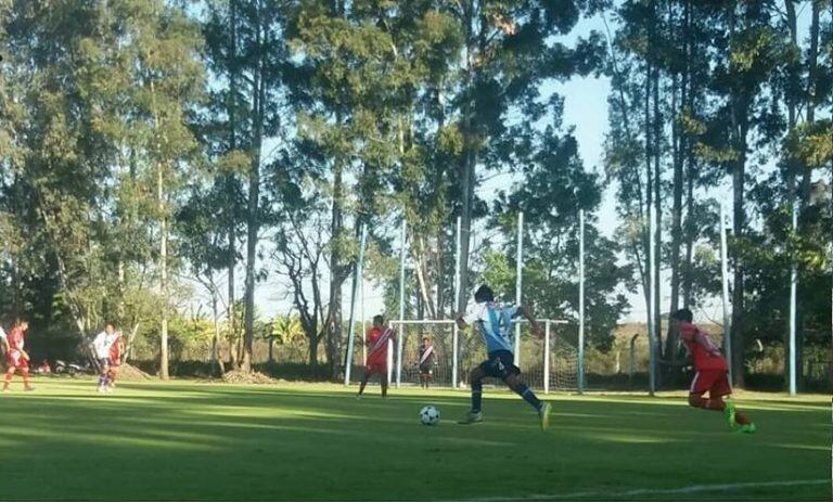 El complejo deportivo de Río Blanco es escenario e la preparación del "Lobo" jujeño.