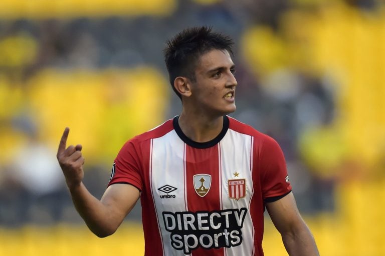 El jugador jugó en la temporada 2016-2017 en Estudiantes (web).