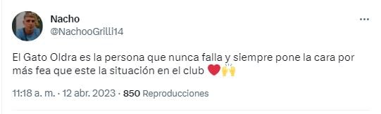 El aguante de los hinchas al Gato Oldrá.