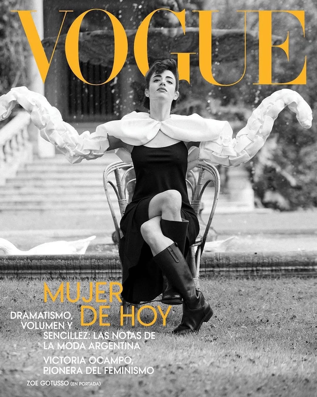 Zoe Gotusso realizó una producción para Vogue México en 2021 en la que homenajea a Victoria Ocampo con diseños de Valentina Schuchner.