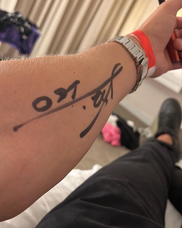 La firma del "10" en el antebrazo de Tamagnini.