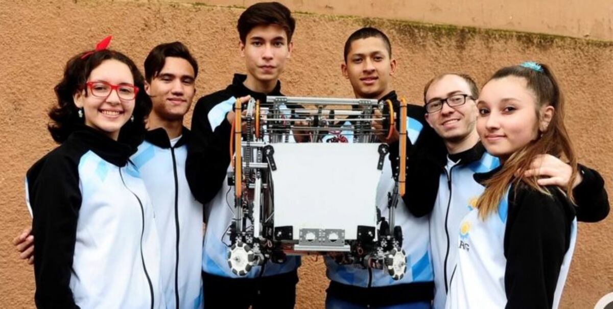 El equipo Yaguareté viajó al Mundial de Robótica de Dubai
