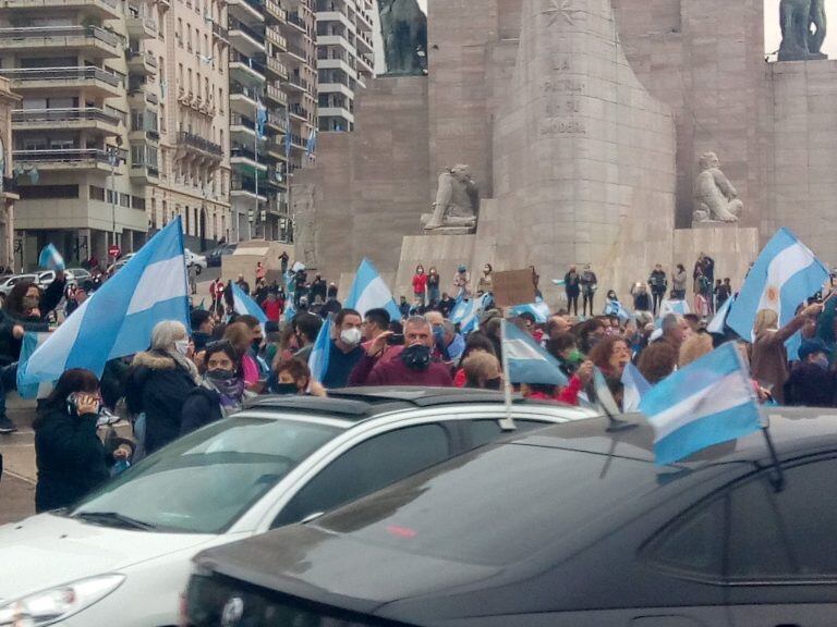 Banderazos en toda Santa Fe en contra de la expropiación de Vicentin