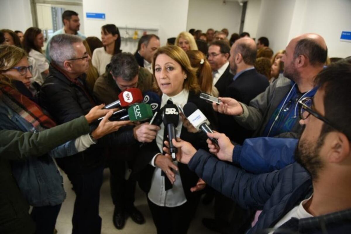 Fein dijo que se mantuvo el número de personal municipal durante su gestión