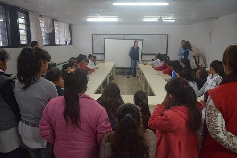 Taller de cocina solidaria en Río Cuarto.