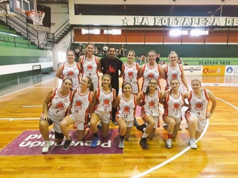 Las linces de San Isidro Basquet Femenino