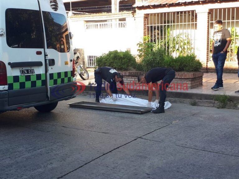 Murió barrendero en pleno trabajo.