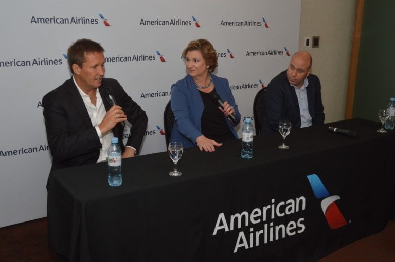 American Airlines presentó el vuelo directo Córdoba- Miami.