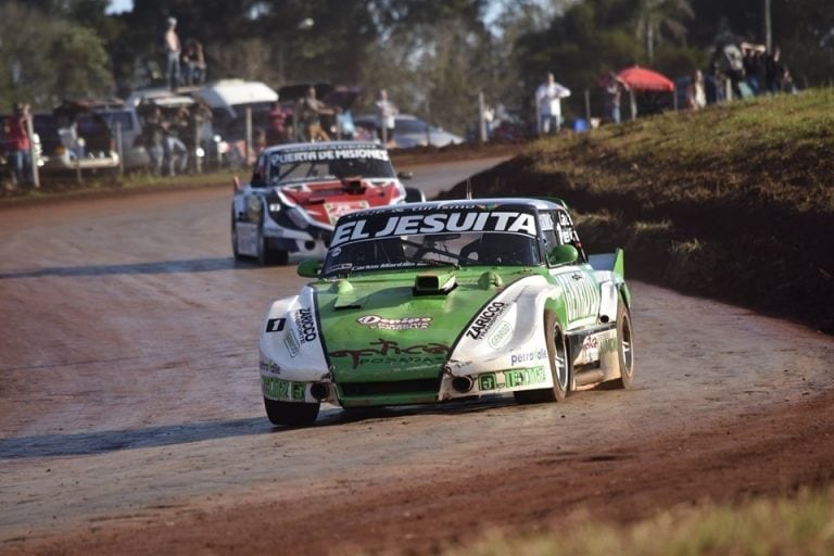 Lucha por el primer puesto en la parte baja del circuito eldoradense. (FEMAD)