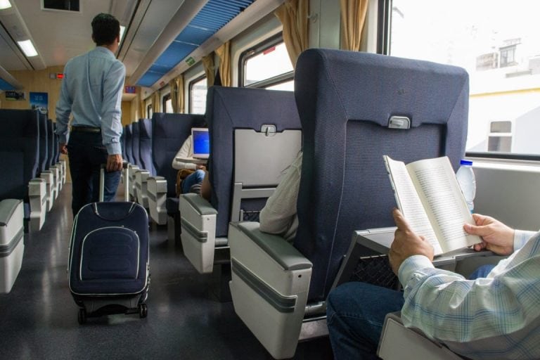 El tren que hace el tramo Córdoba- Villa María.