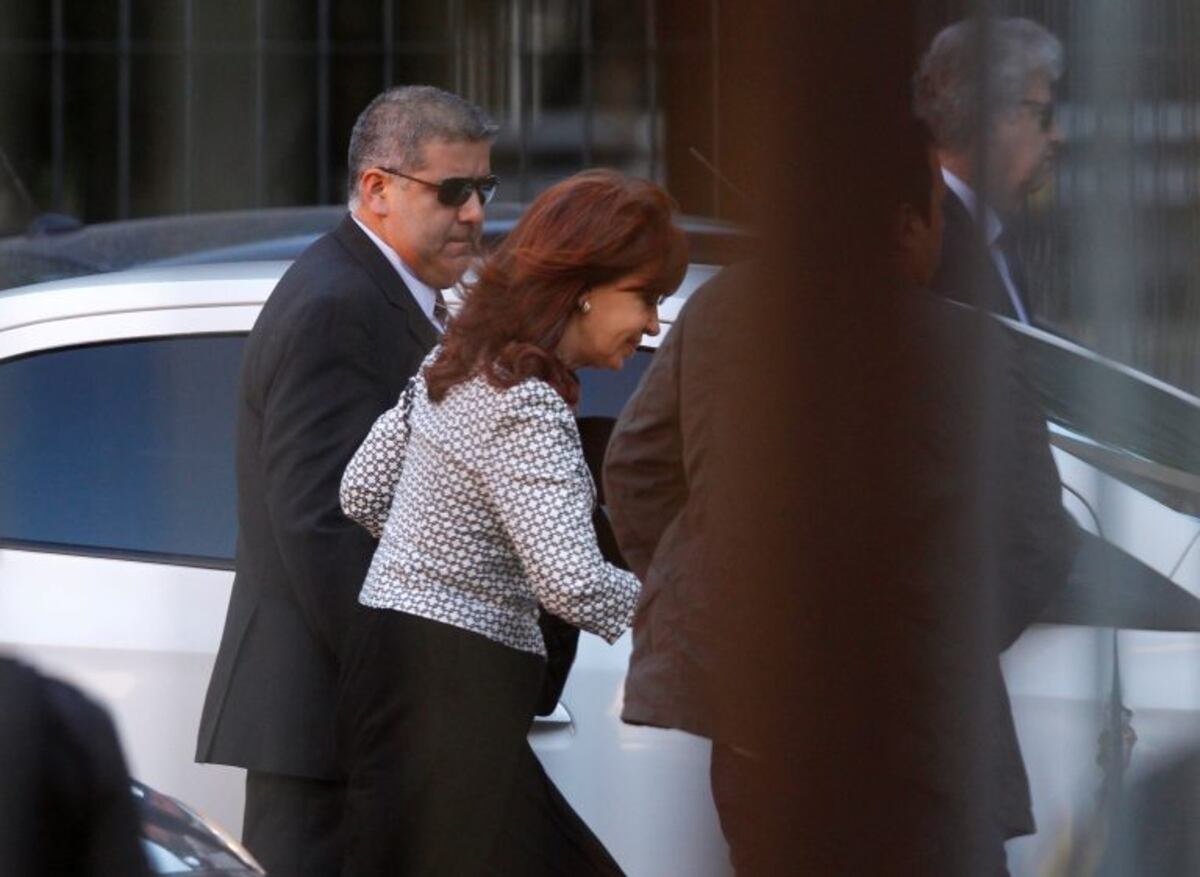 Citan a Cristina Kirchner y a Axel Kicillof en la contradenuncia por las operaciones de dólar futuro