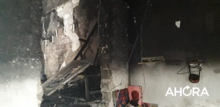 Incendiaron la casa del adolescente acusado de balear a un joven en Paraná