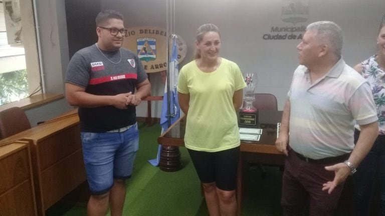 Reconocimiento de los campeones del Sportivo 24 de septiembre