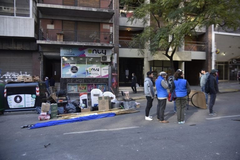 Levantaron el acampe piquetero en Córdoba.