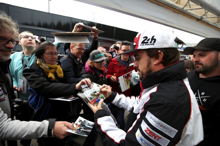 Alonso puede asegurarse el título este sábado.