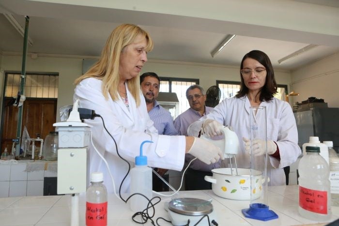 Los docentes acompañan la emergencia sanitaria.