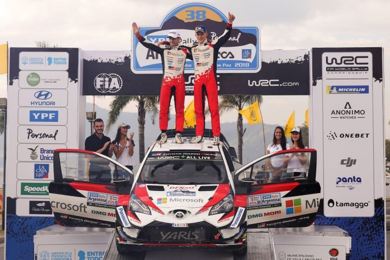 Ott Tanak y su navegante Martin Jarveoja (Toyota) ganaron el año pasado. La coronación volverá a ser en la costanera del Lago San Roque. El domingo 28, a la siesta.