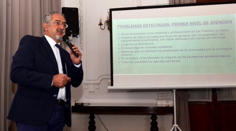 El titular de la cartera sanitaria local, Gustavo Bohuid, en la presentación del Plan Estrategico de Salud de Jujuy