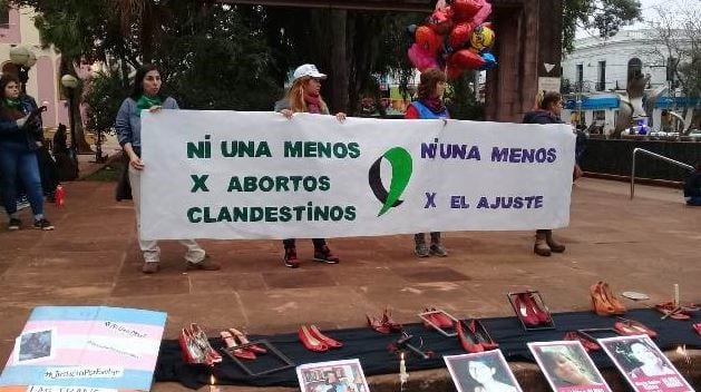 Marcha #NiUnaMenos en Posadas. (Foto: Misiones Online)