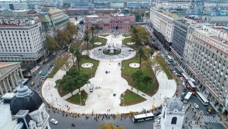 Plaza de Mayo. (Foto: Clarín/Mario Quinteros)