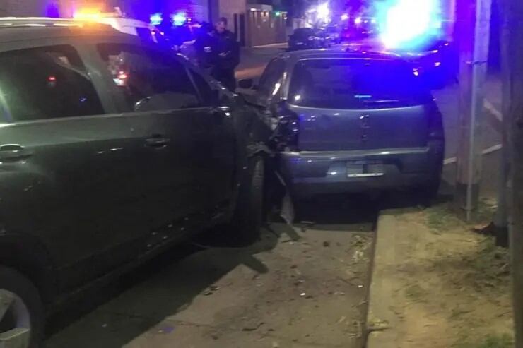 Así quedó la camioneta de Ernestina Pais tras el choque en Vicente López (Foto: Twitter)