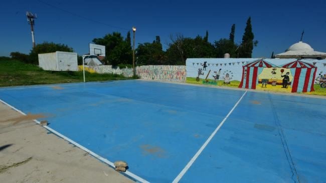 El padre Oberlin verá hecho realidad su sueño de una escuela secundaria para barrio Müller.