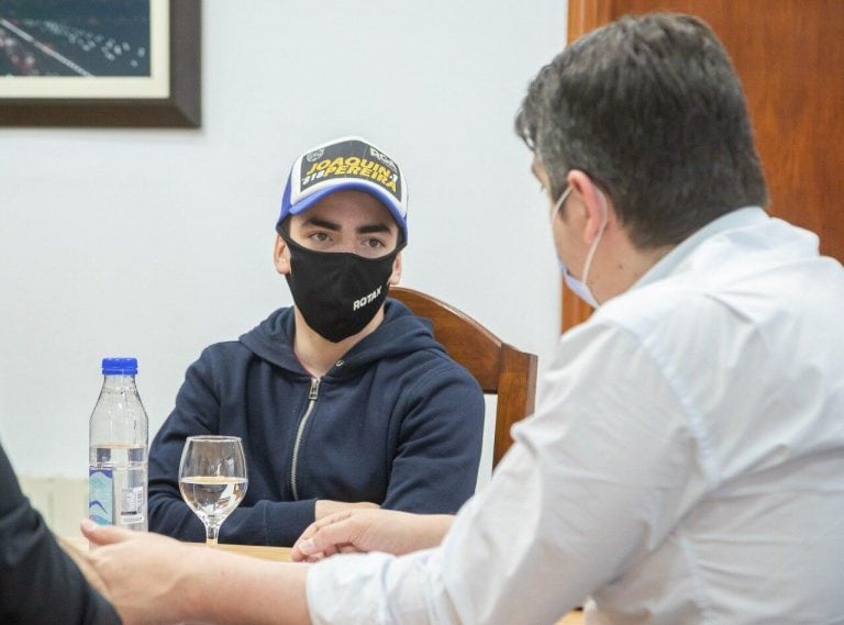 Durante la reunión se le brindó apoyo y reafirmaron el apoyo en la carrera de Joaquín y sus participaciones en campeonatos nacionales e internacionales.