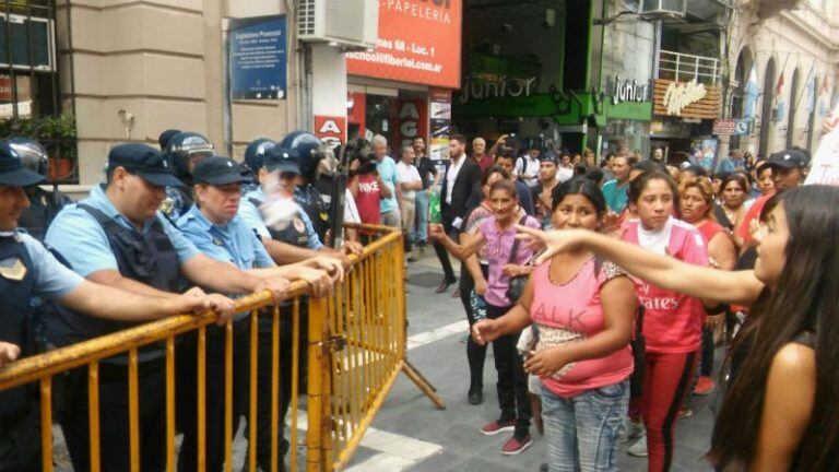 Incidentes en la Legislatura de Córdoba.