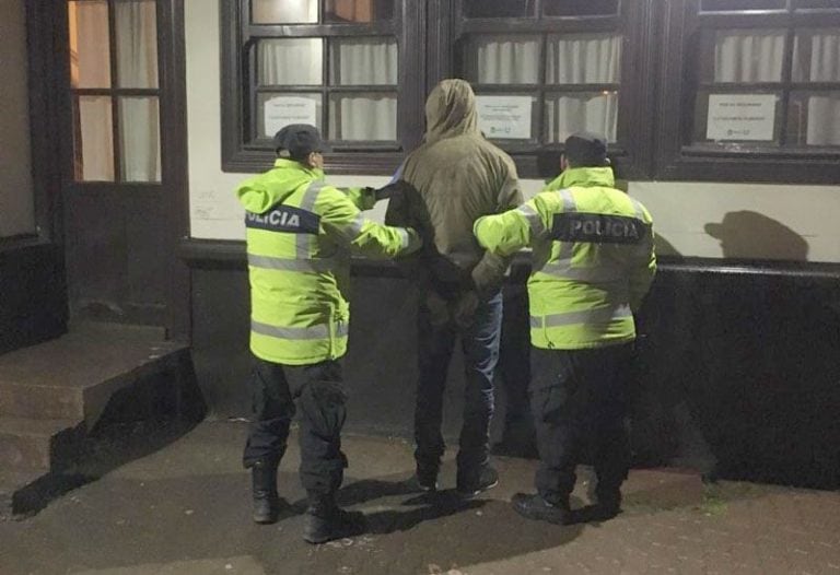 Turista Francés detenido.