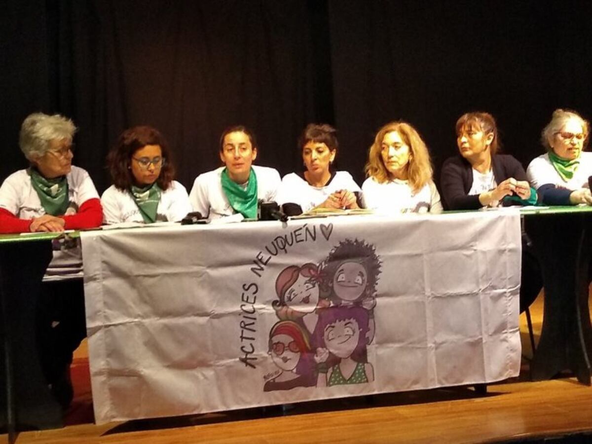 Actrices neuquinas presentaron un protocolo para intervenir en casos de violencia de género