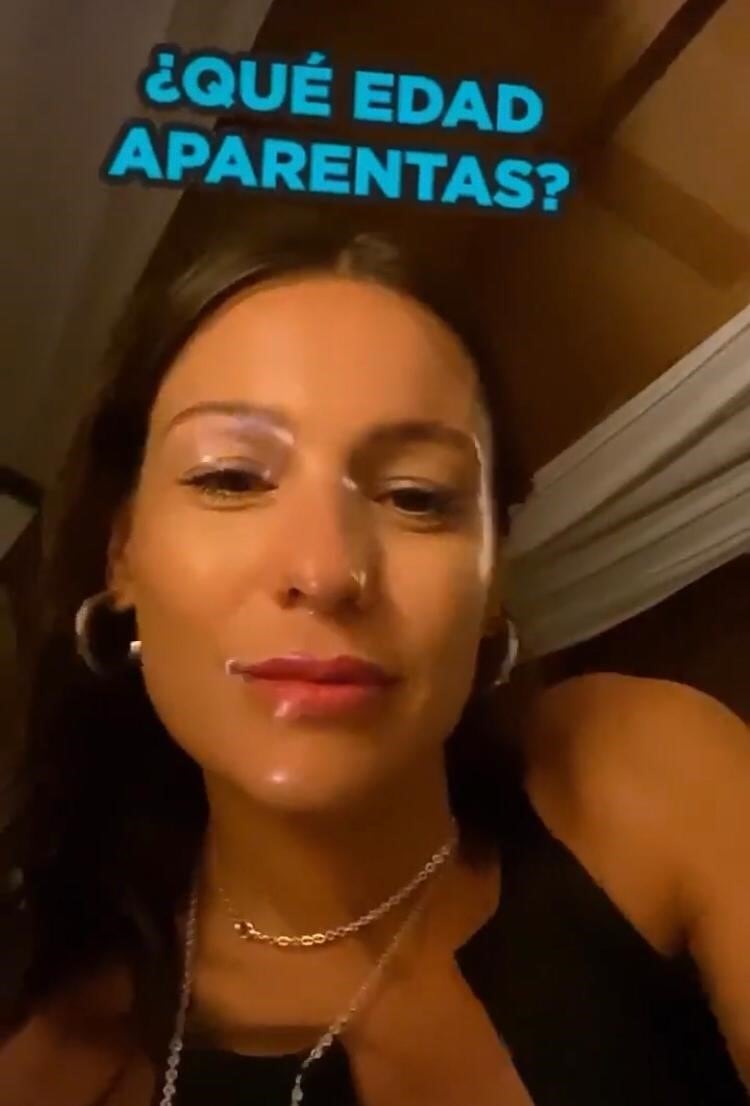 Pampita usó el filtro "Qué edad aparentas".