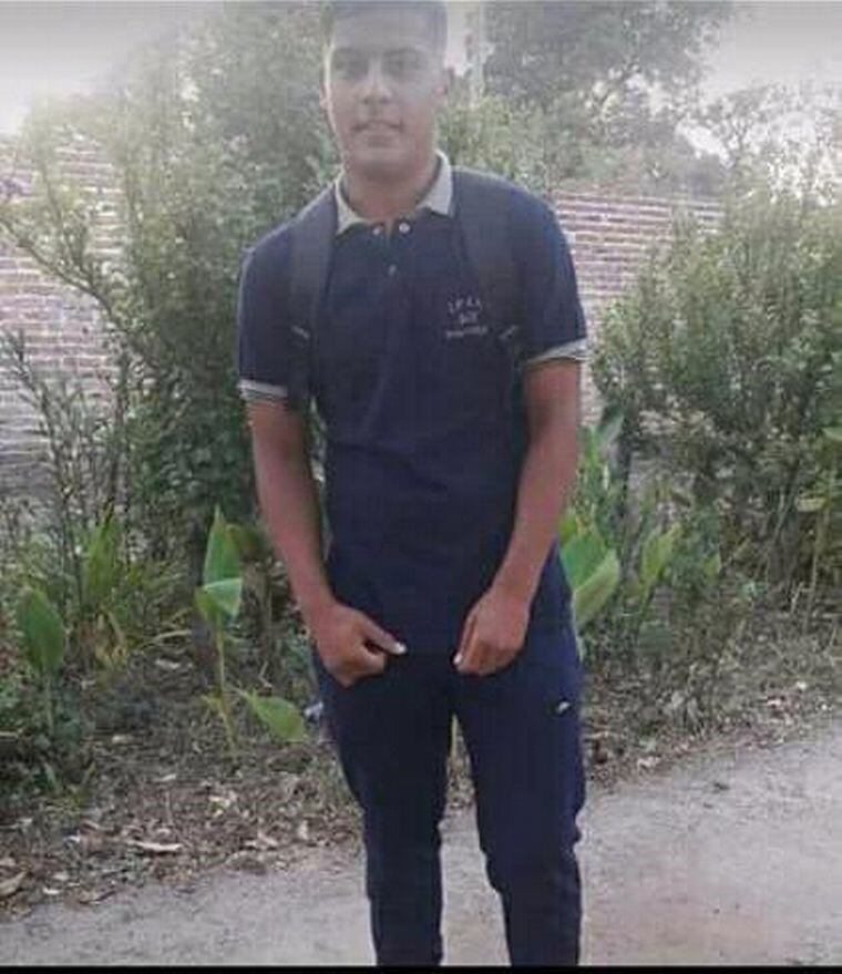 Joaquín Paredes, víctima fatal tras la confusa y violenta gresca entre policías y un grupo de jóvenes en Paso Viejo, Cruz del Eje. (Foto: Cadena 3).