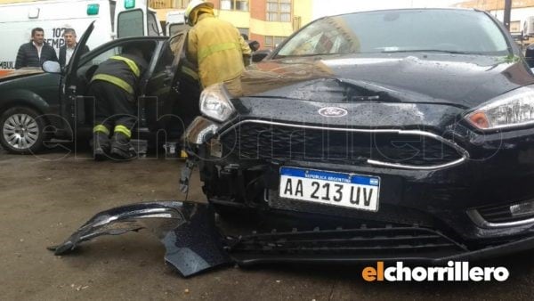 Así quedaron los autos luego del choque en el microcentro puntano.