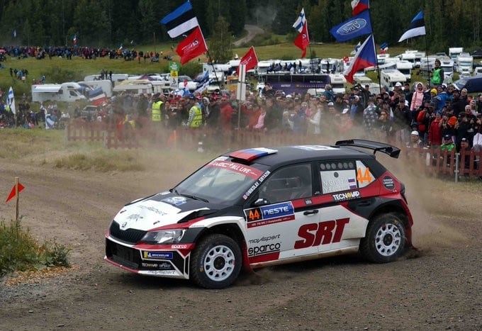 El ruso Nikolay Gryazin (Skoda) se quedó con el triunfo en WRC 2, segunda división para particulares. Descontó en la tabla, que lidera el mejicano Benito Guerra.