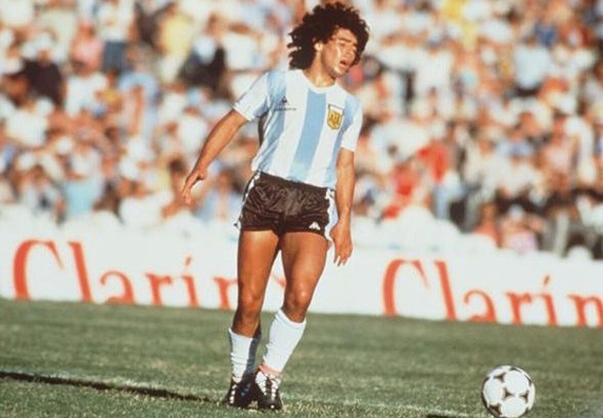 Nostálgico: Diego Maradona recordó su primer gol con la camiseta de la Selección Argentina